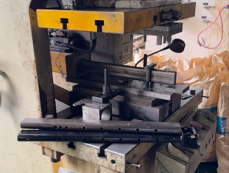 Dumbbell stool punching mold